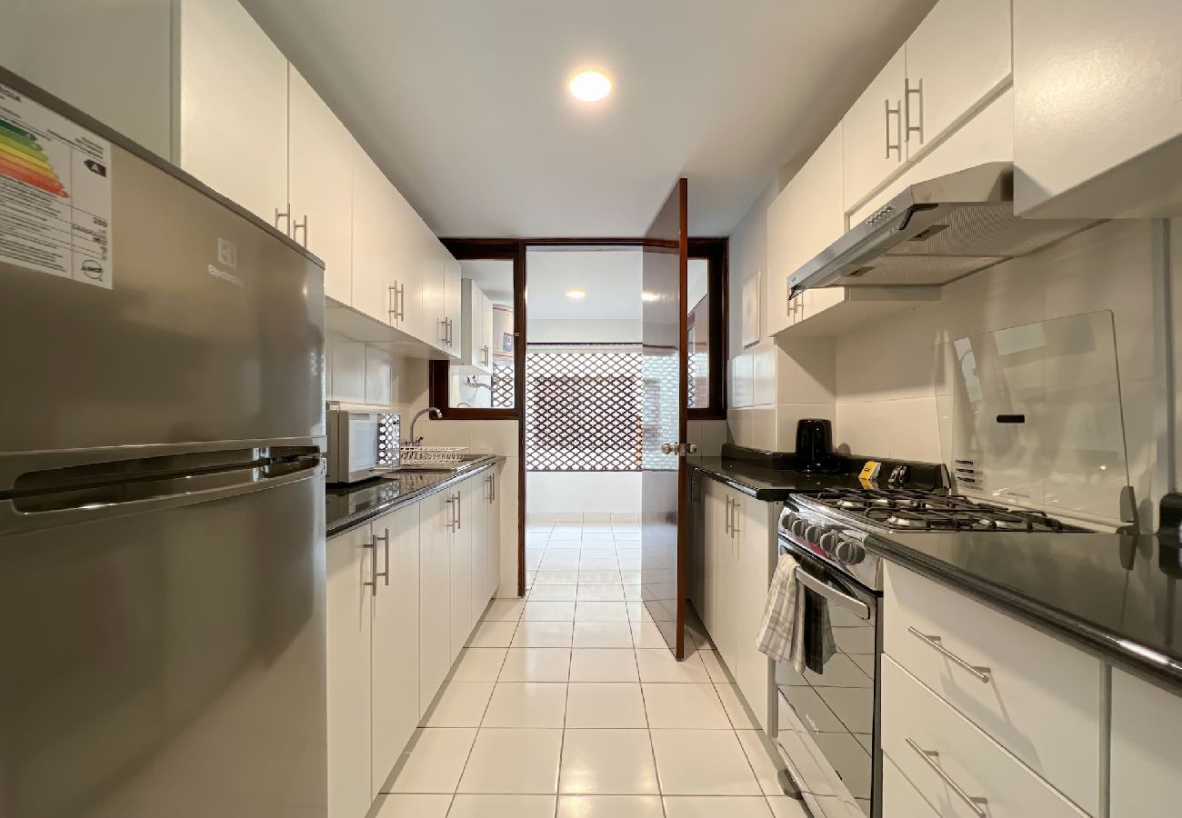 Cocina del apartamento Wood House Geko en Miraflores